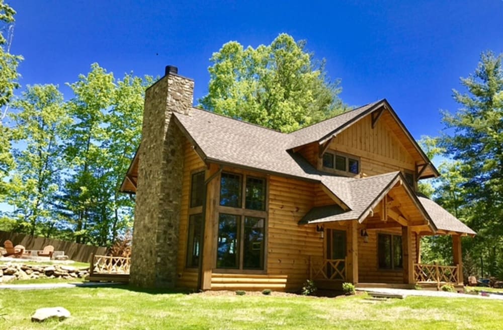 Modern Custom Log Home With Fireplace, Fire-pit And Hot Tub - Hendersonville, NC