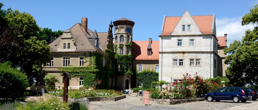 Schloss Herberge Hohenerxleben - Staßfurt