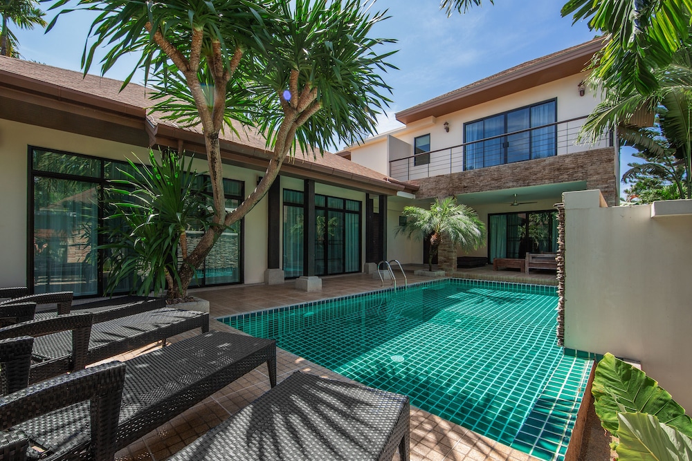 Rawai Private Villas - Pools And Garden - Phuket City Eyalet