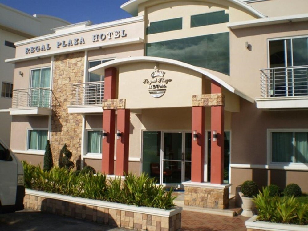 Regal Plaza Hotel - Ligao