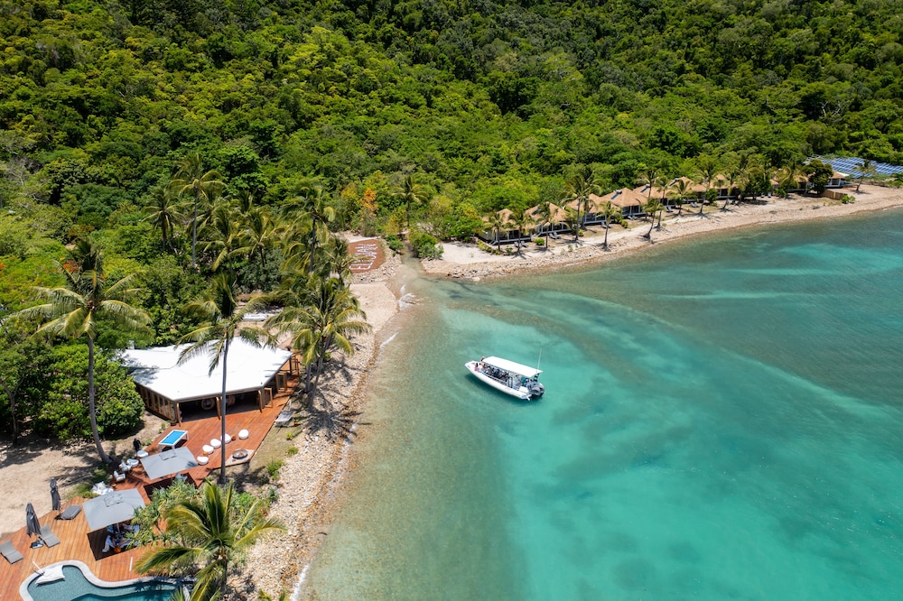 Elysian Luxury Eco Island Retreat - Whitsunday Islands