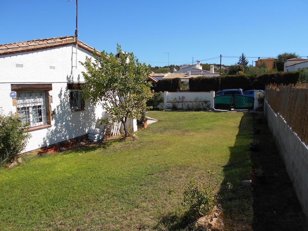 Pretty Single Storey Villa Located Between Sea And Forest With Free Wifi - L'Escala