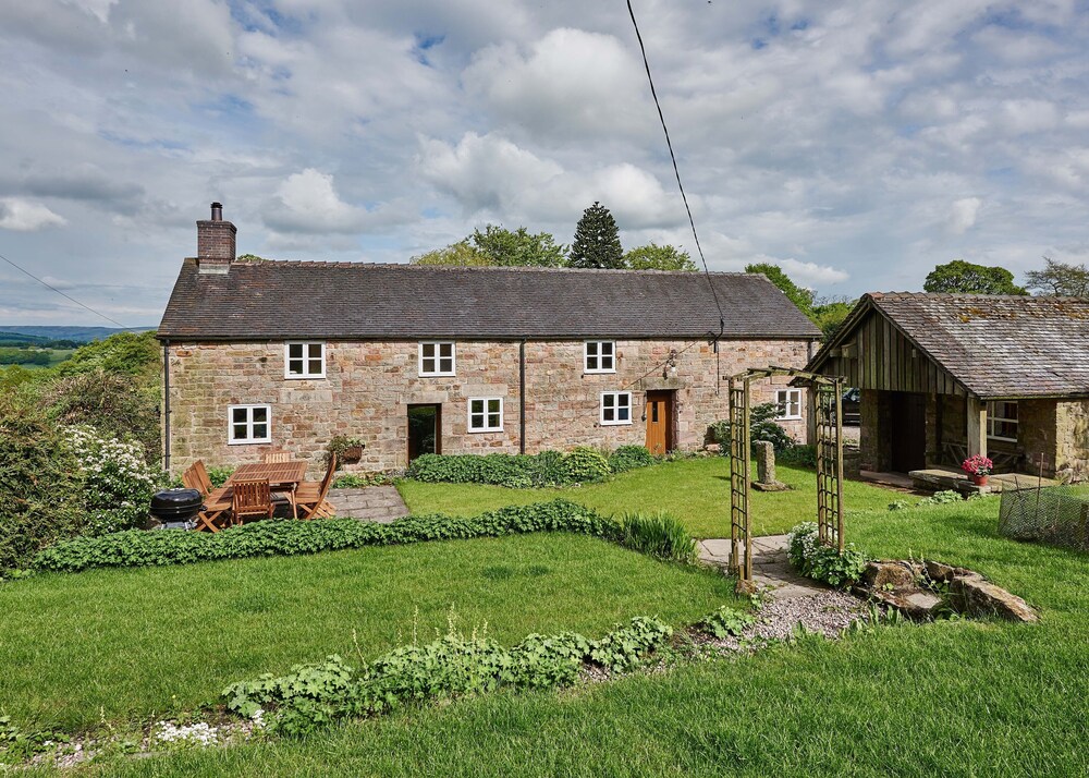Croft Meadows Farm - 5 Chambre, Chien Chalet Sympathique Dans Le Staffordshire Rural - Cheshire