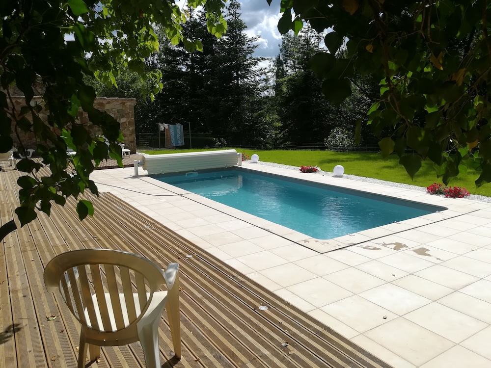 💓💓 Promotie Huis Met Rustig Zwembad Met Beekje Aan De Rand Van Het Land - Hérault
