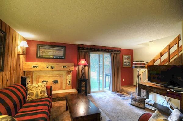 Very Nice Condominium In An Excellent Location! - West Yellowstone