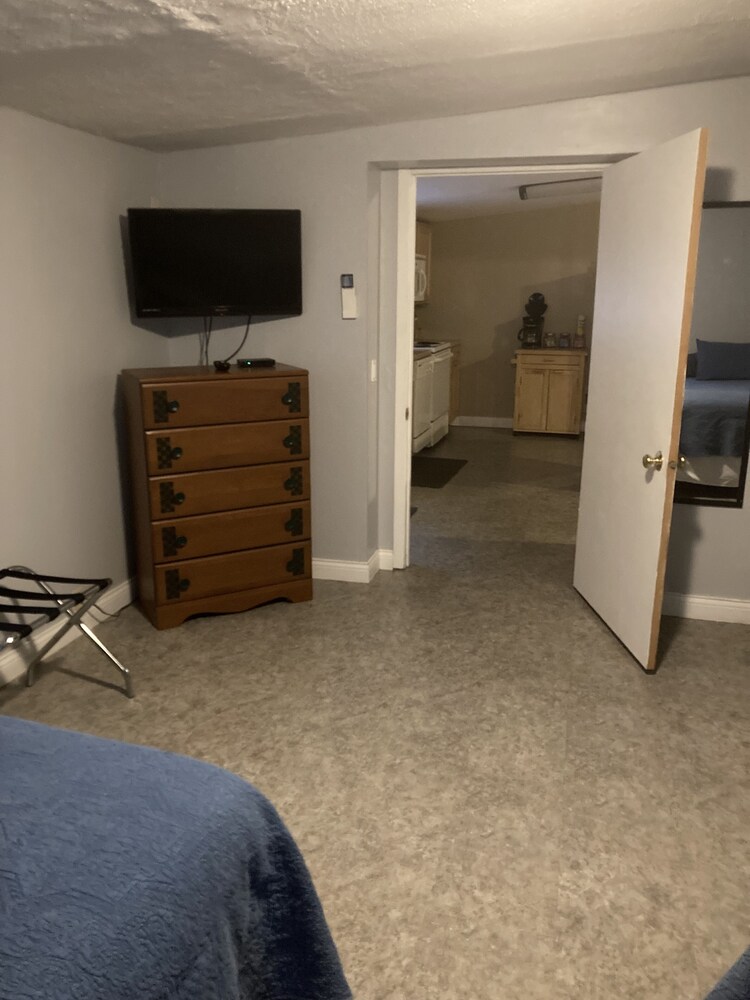 3 Bedrooms Sleeps Up To 10 People - Indiana (State)