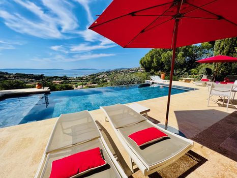 Le Lavandou B&B, Guest Houses and Inns cozycozy