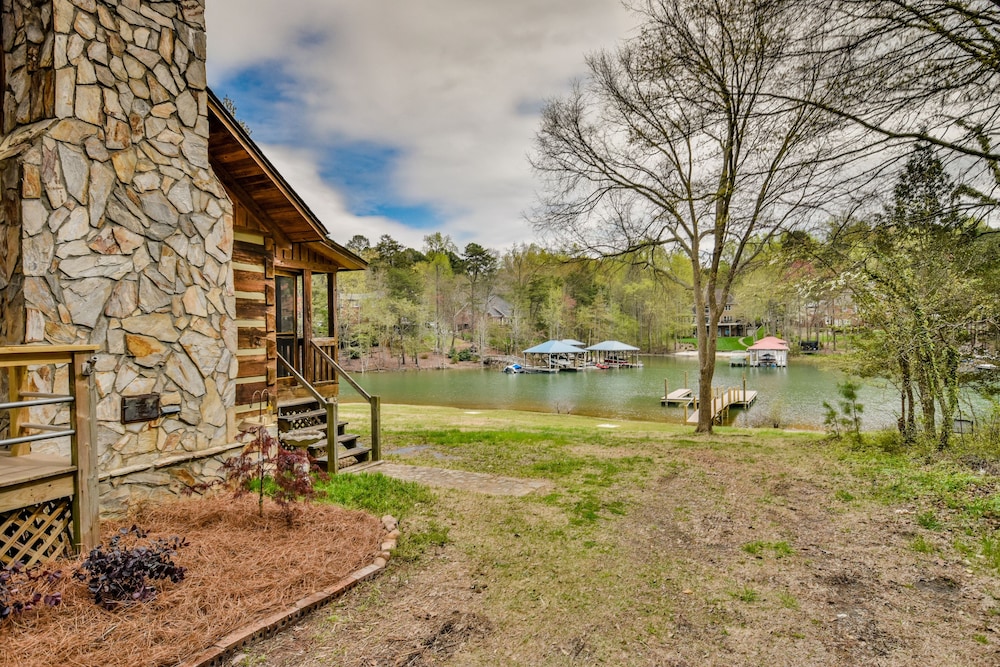 Waterfront Cabin With Private Launch - Lake Norman, NC