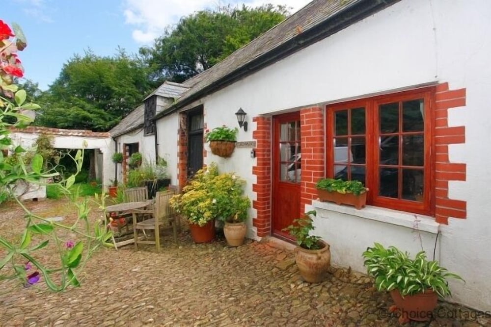 Monkleigh Coachmans Cottage 1 Bedroom - Devon