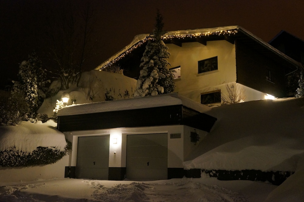 Maison Moderne Avec Une Vue Unique Et à 500 Mètres Du Domaine Skiable De Golm - Vorarlberg
