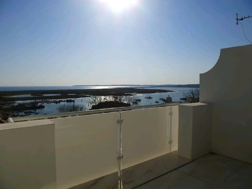Fabulous Town House With Airco And Arguably The Best Ocean View In Alvor 11349al - Alvor