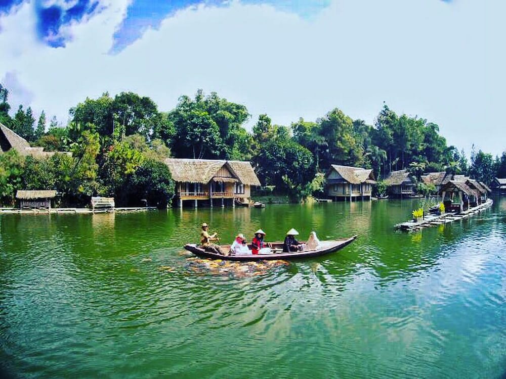 Kampung Sampireun Resort & Spa - Jawa Barat