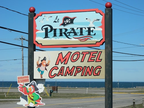 Le Pirate Motel & Camping - Sainte-Anne-des-Monts