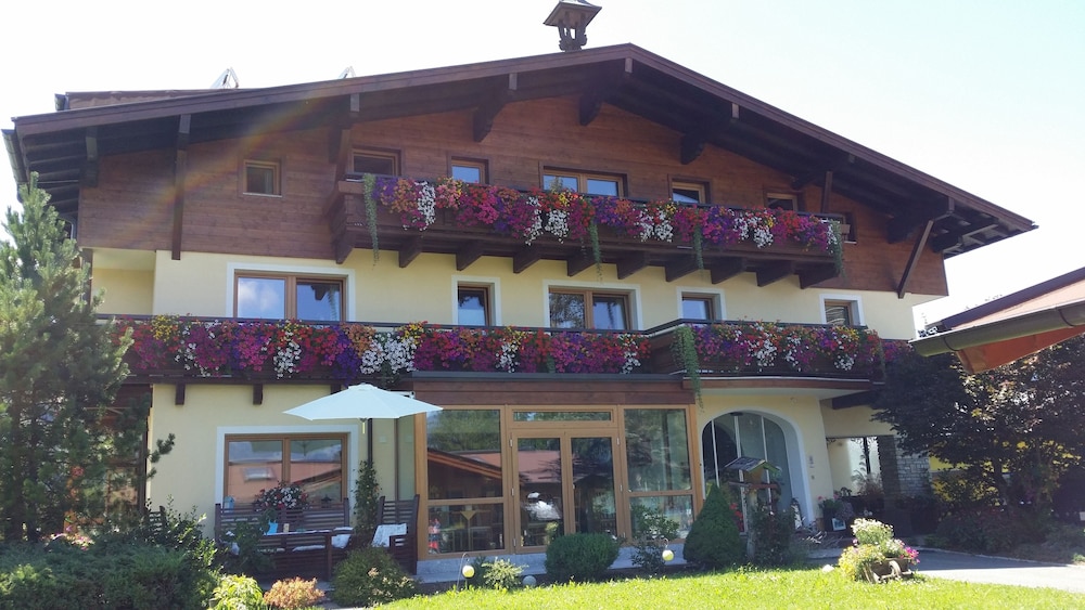 Pension St. Georg - Zell am See