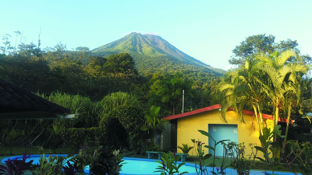 Loma Real Hotel And Hot Springs - La Fortuna