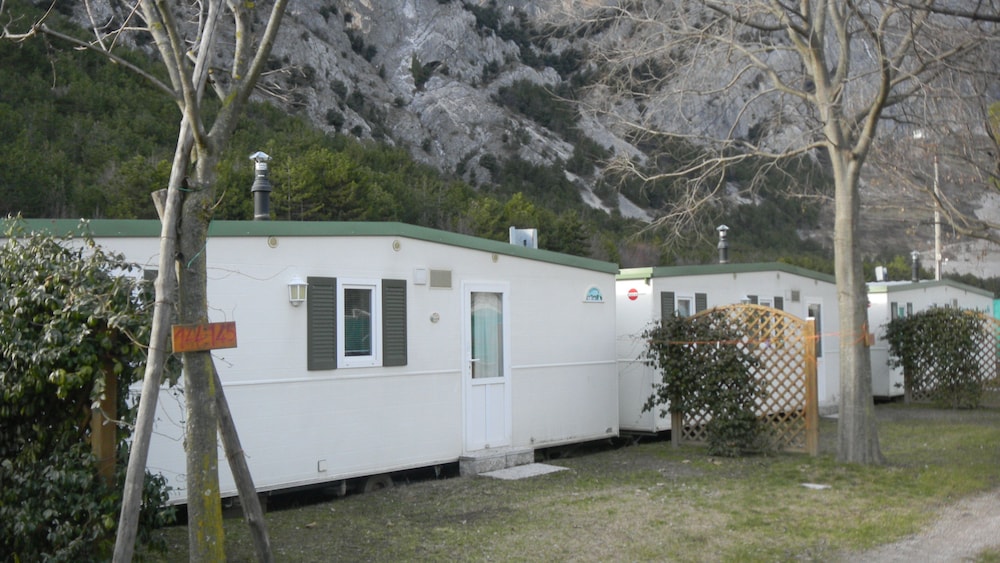 Camping Daino - Trentin-Haut-Adige