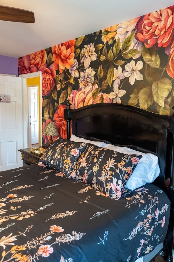 Cardinal Inn ~ Romantic Room - Cornwall