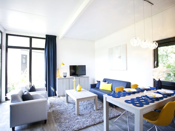 Bel Appartement Dans Une Maison De Vacances Avec Piscine, Wifi, Tv, Terrasse Et Parking - Oosterbeek