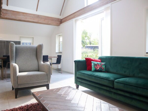 Confortable Appartement Dans Une Maison De Vacances Avec Piscine, Wifi, Tv, Terrasse Et Parking - Oosterbeek