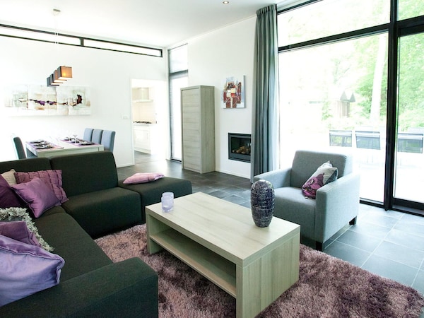 Agréable Appartement Dans Une Maison De Vacances Avec Wifi, Piscine, Tv Et Terrasse - Venlo