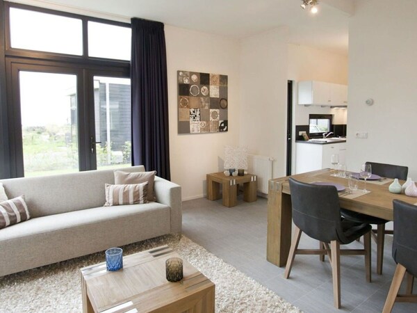 Confortable Appartement Dans Une Maison De Vacances Avec Wifi, Piscine, Tv Et Terrasse - Venlo