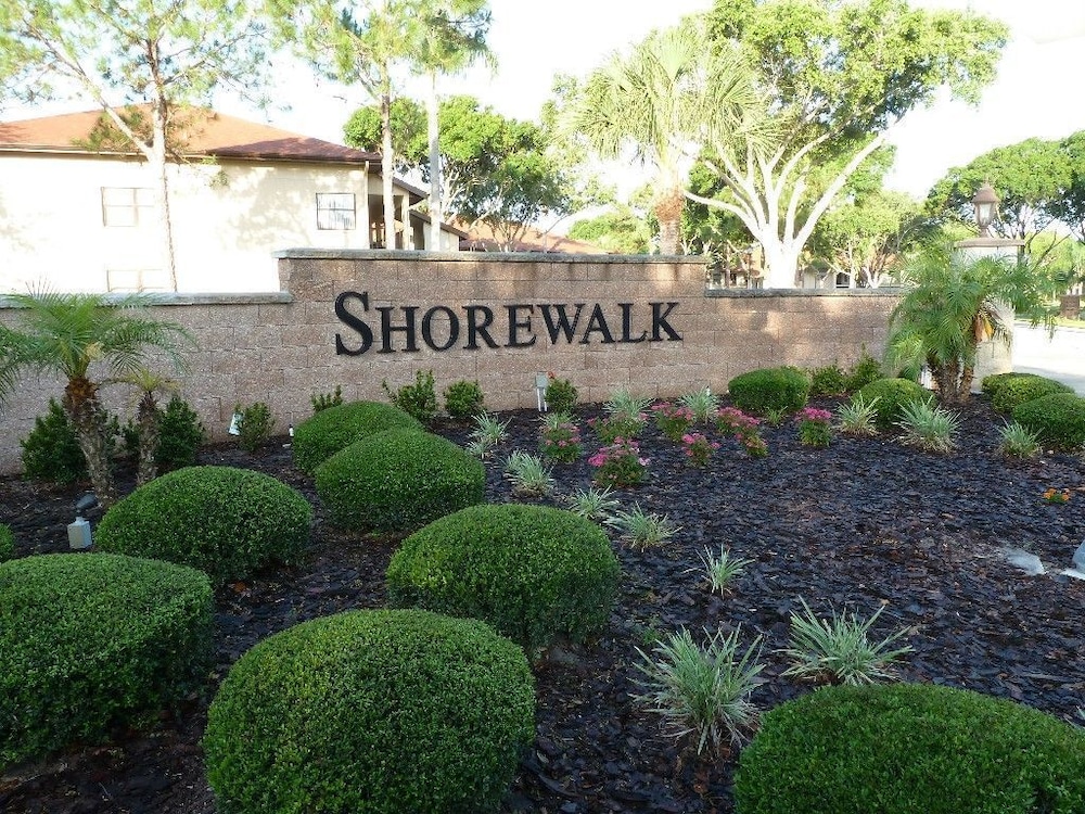 Cozy New Kitchen Shorewalk Condo  Close To Img And Beach - Sarasota Jungle Gardens