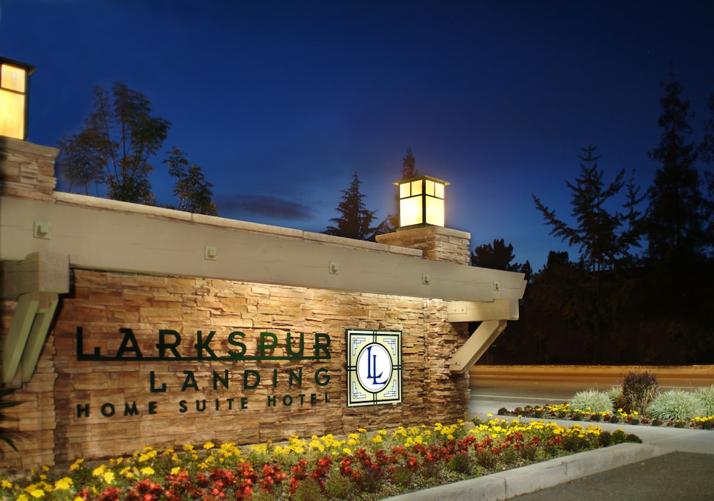 Larkspur Landing Folsom-An All-Suite Hotel - Roseville, CA