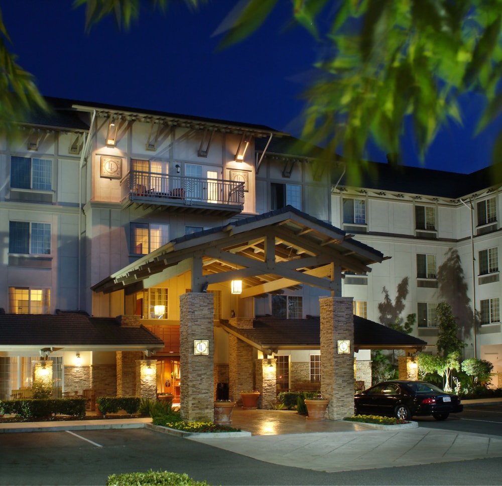 Larkspur Landing Roseville-An All-Suite Hotel - California
