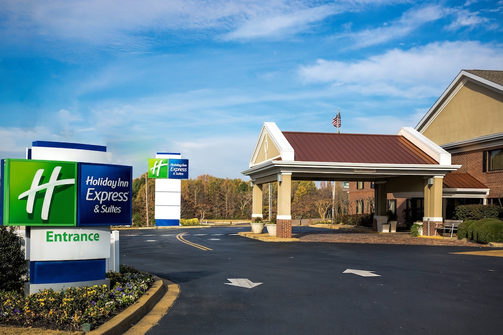 Holiday Inn Express & Suites Corinth - Corinth, MS