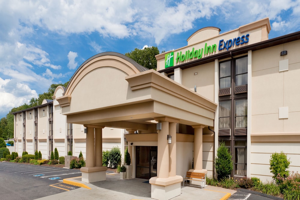 Holiday Inn Express Southington, An Ihg Hotel - Cromwell, CT