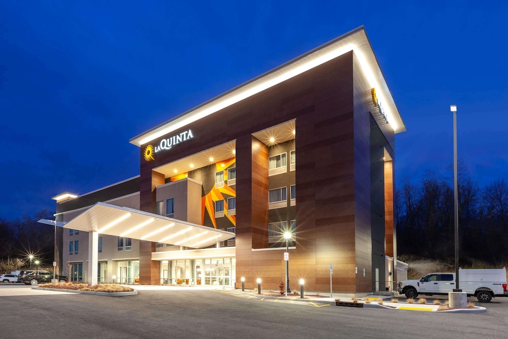 La Quinta Inn & Suites By Wyndham Middletown - Middletown, NY