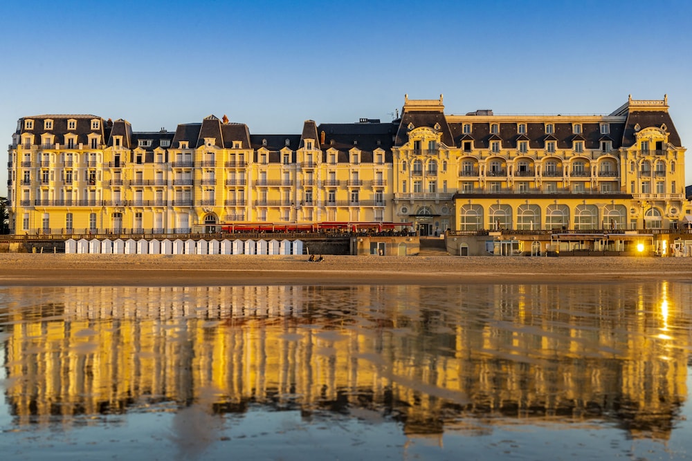 Le Grand Hôtel Cabourg - Mgallery - Casino Cabourg