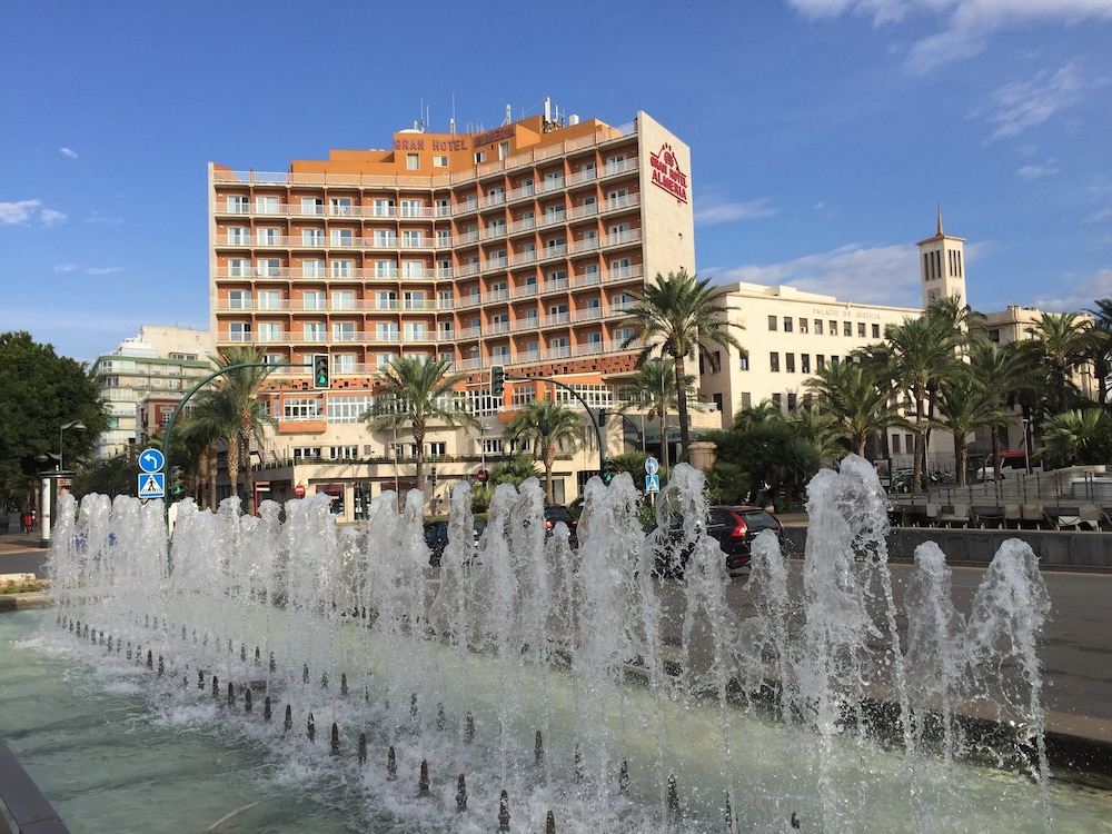 Ohtels Gran Hotel Almería - Viator