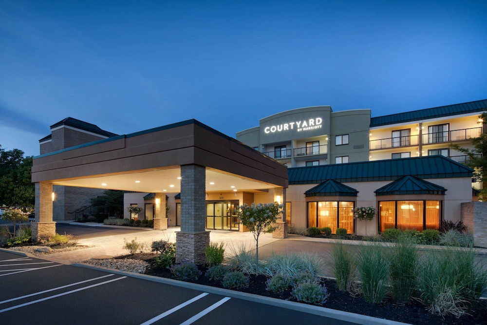 Courtyard By Marriott Cleveland Beachwood - Cleveland, OH