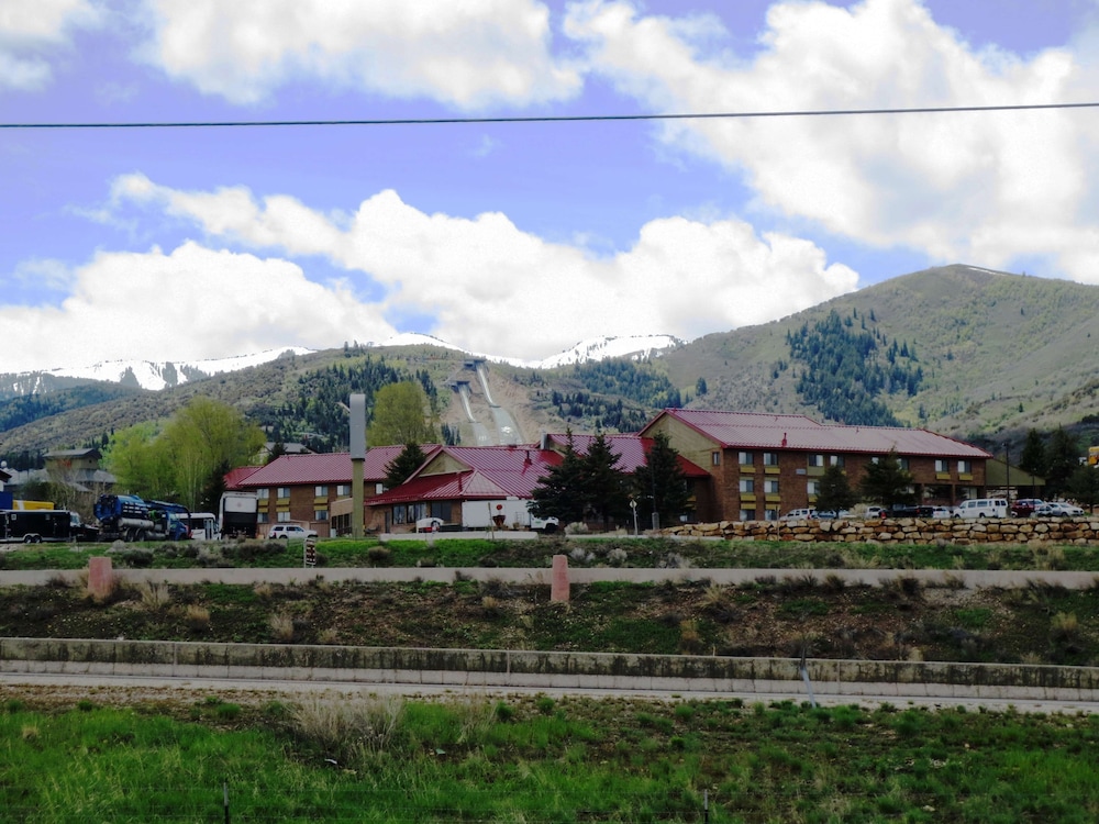 Best Western Plus Landmark Inn - Alta, UT