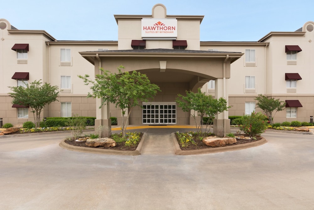 Hawthorn Suites By Wyndham College Station - Bryan, TX