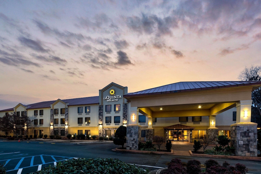 La Quinta Inn & Suites By Wyndham Lagrange / I-85 - West Point, GA
