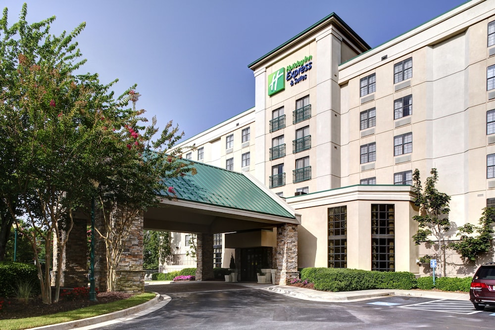 Holiday Inn Express Hotel & Suites Atlanta Buckhead - Decatur, GA