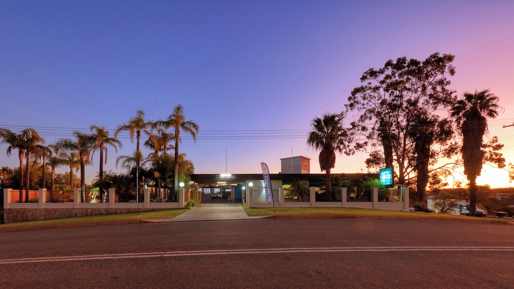 Hilltop Motel - Broken Hill