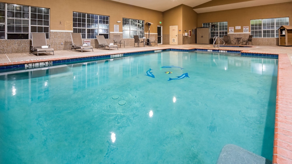 Best Western Plus Cutting Horse Inn and Suites - Weatherford