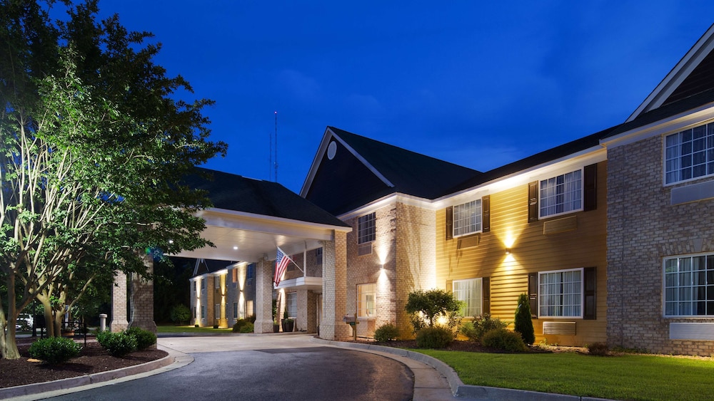 Best Western Kilmarnock Hotel - Reedville, VA