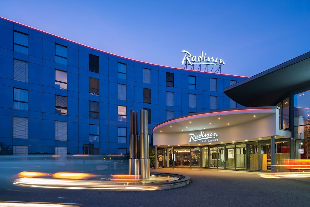 Radisson Hotel Zurich Airport - Zúrich