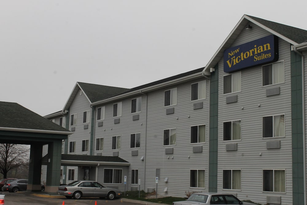 New Victorian Inn & Suites Lincoln - Lincoln