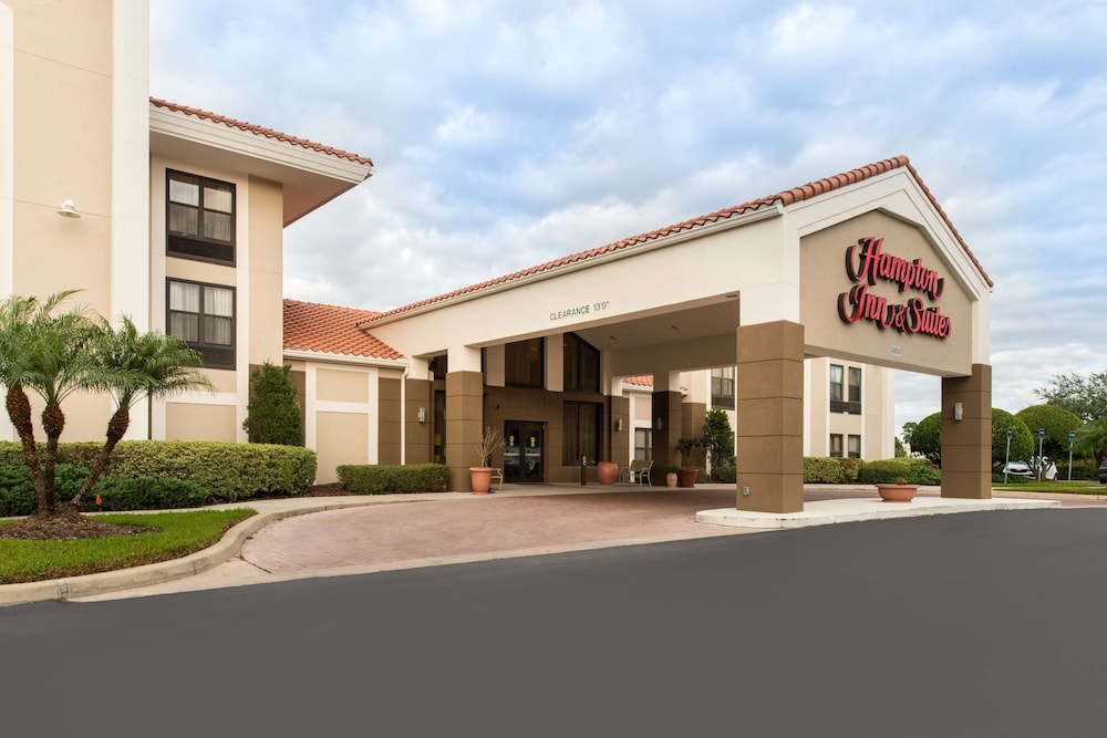 Hampton Inn & Suites Orlando/east Ucf Area - Oviedo, FL