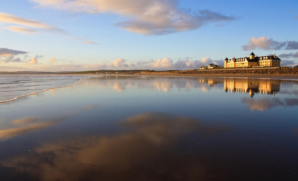 Sandhouse Hotel - County Fermanagh