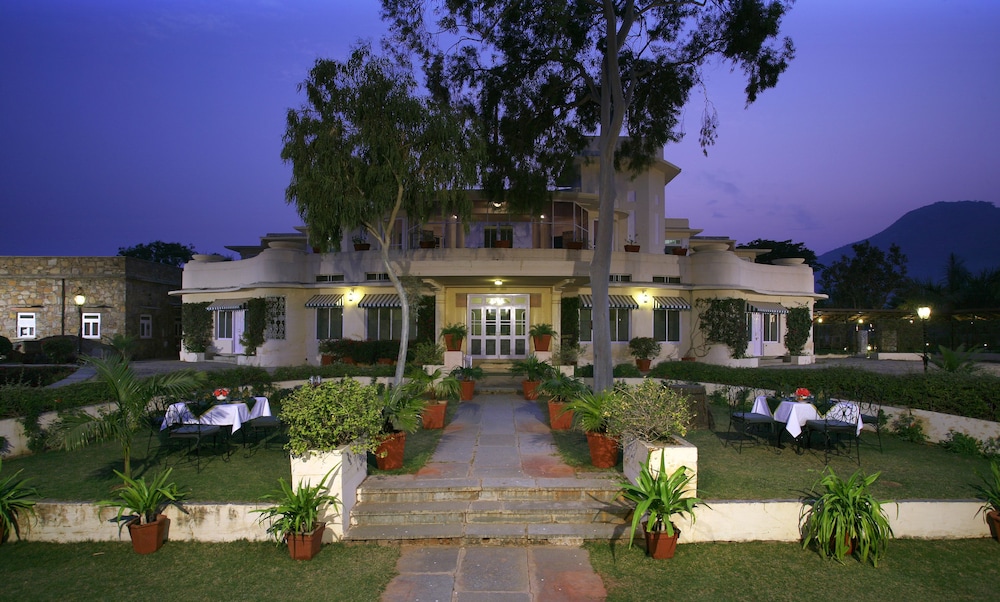 Shikarbadi Hotel - Heritage - Gujarat