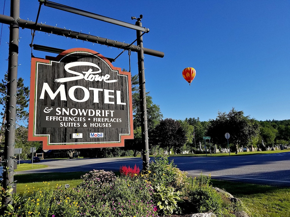 Stowe Motel & Snowdrift - Waterbury Village Historic District, VT