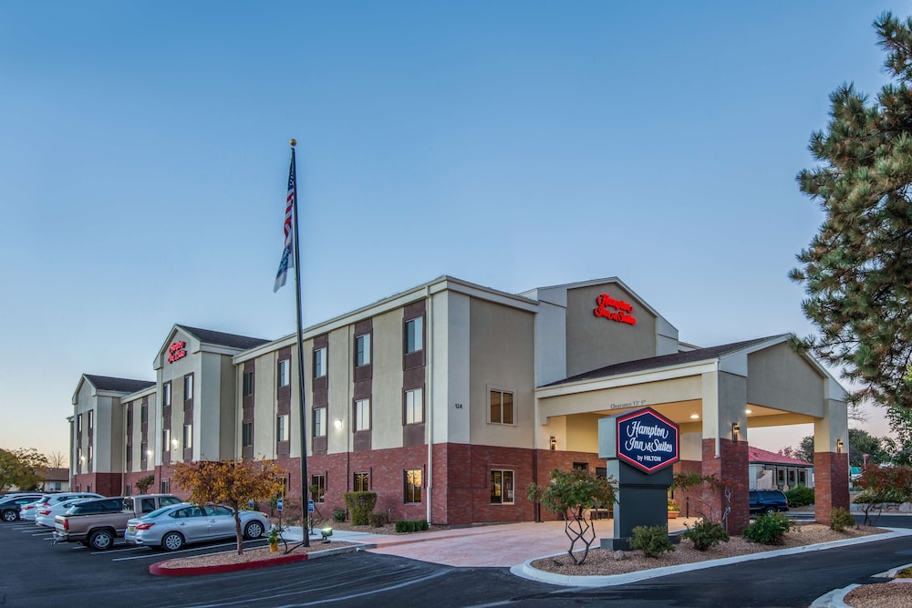 Hampton Inn & Suites Los Alamos - Los Álamos, NM