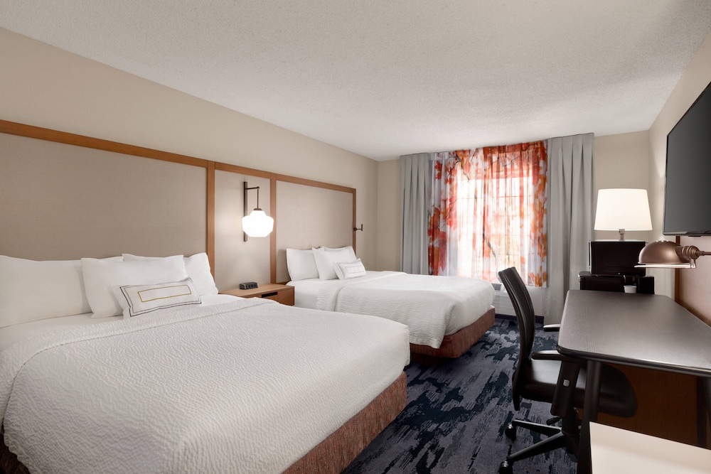 Fairfield Inn And Suites By Marriott Wheeling St Clairsville - Ohio