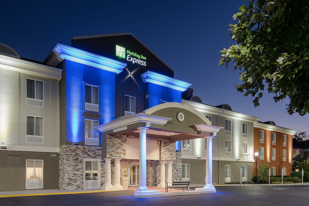 Holiday Inn Express & Suites Philadelphia - Mt. Laurel, An Ihg Hotel - Jersey Shore, NJ
